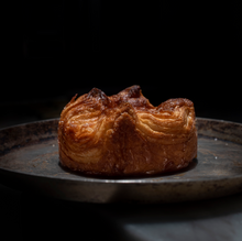 Cargar imagen en el visor de la galería, Kouign Amann