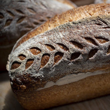 Cargar imagen en el visor de la galería, Sourdough, pan de caja